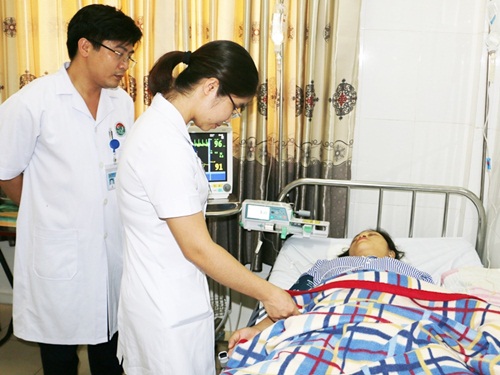 Sản phụ Trâm đang được điều trị tại Bệnh viện Đa khoa Hà Tĩnh