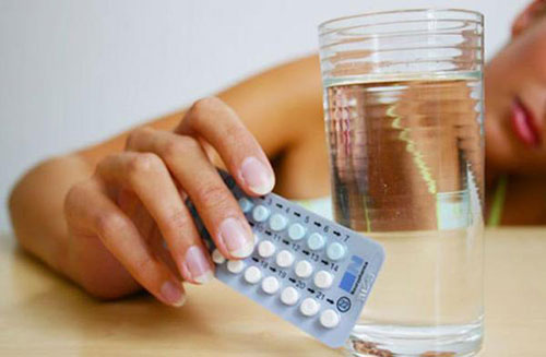 Sử dụng thuốc tránh thai hàng ngày cũng có những tác dụng phụ