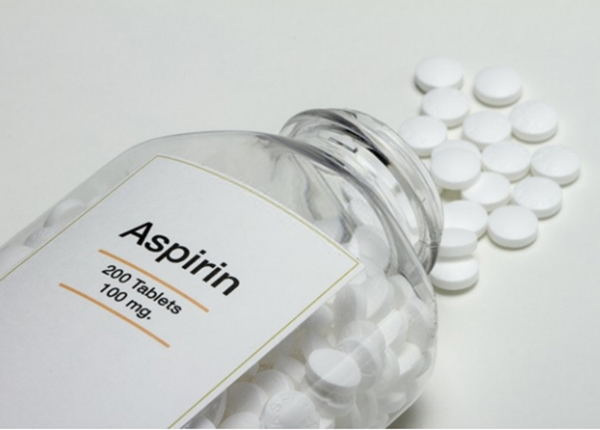 Khi sử dung Aspirin bạn cần chú ý những tác dụng phụ nào?